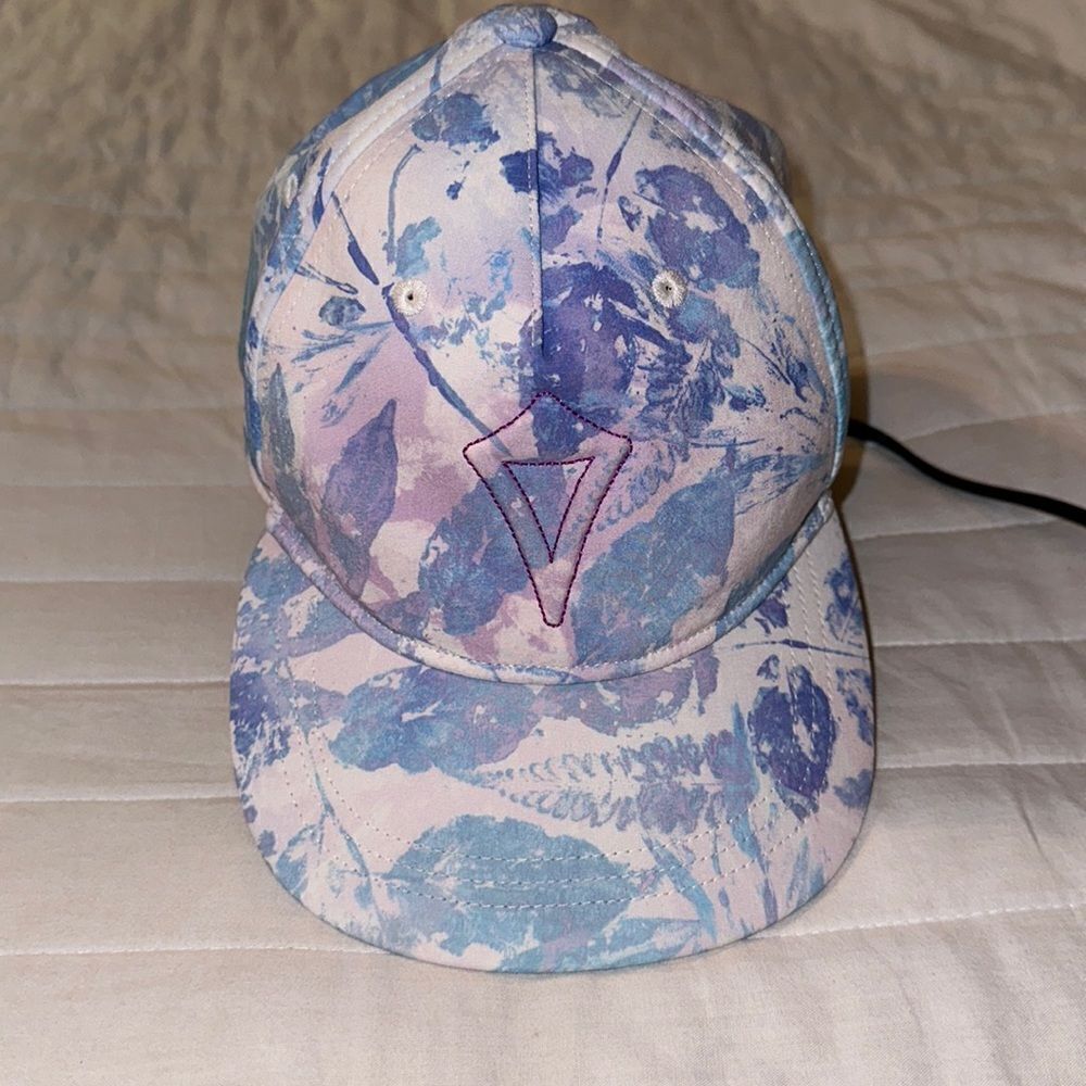 lululemon IVIVVA OS White Blue Lavender Floral Watercolors Athletic Cap